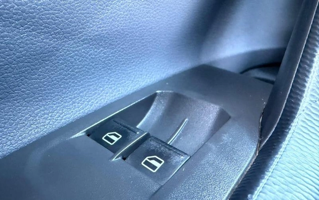 imagem-https://www.socarrao.com.br/sc-vehicle-images-prod/4302136/1791404124444-8520473_16_B_bc59565253.jpeg