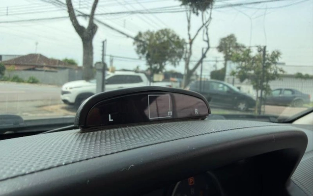 imagem-https://www.socarrao.com.br/sc-vehicle-images-prod/4302149/1791404142743-8520349_12_B_6b21c7c5fe.jpeg