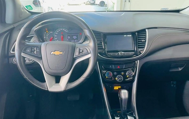 imagem-https://www.socarrao.com.br/sc-vehicle-images-prod/4302154/1791404161028-8485083_3_B_04c27a274f.jpeg