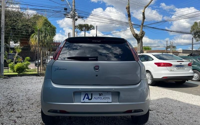 imagem-https://www.socarrao.com.br/sc-vehicle-images-prod/4302160/1791404207937-8446908_11_B_e996ac8572.jpeg