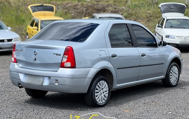 imagem-https://www.socarrao.com.br/sc-vehicle-images-prod/4302193/1791404348650-SU0dm12cUsvetwisYyaQMvOkGCsIF52h.jpg