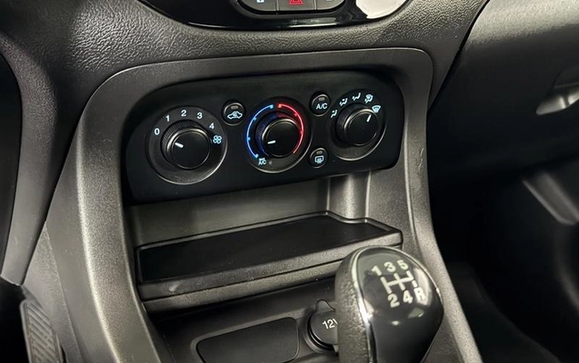 imagem-https://www.socarrao.com.br/sc-vehicle-images-prod/4302196/1791575600229-8549082_0_B_595d4316d8.jpeg