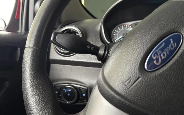 imagem-https://www.socarrao.com.br/sc-vehicle-images-prod/4302196/1791575600238-8549082_8_B_f28f7dfba1.jpeg