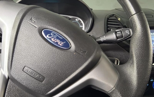 imagem-https://www.socarrao.com.br/sc-vehicle-images-prod/4302196/1791575600240-8549082_8_B_a7bfbea17c.jpeg