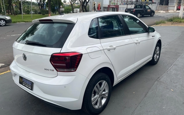 imagem-https://www.socarrao.com.br/sc-vehicle-images-prod/4302199/1791404530868-fA8OCDdMNwDjoRW7I90Fnlyc2IIJ2N19.jpg