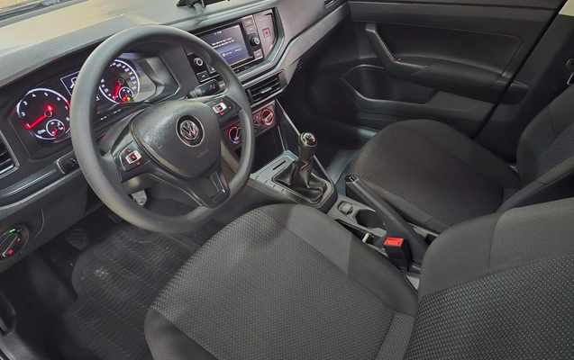 imagem-https://www.socarrao.com.br/sc-vehicle-images-prod/4302201/1791404545392-AeB4IrbB2no4sXneC0goJZT811IvGM9F.jpg