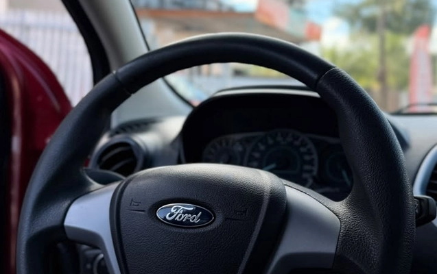 imagem-https://www.socarrao.com.br/sc-vehicle-images-prod/4302203/1791405031167-003_fdc11b115065952ccb16c3ef454a4874.jpg