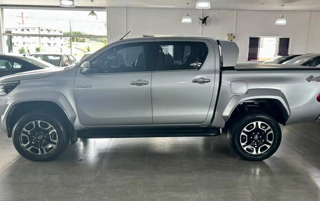 imagem-https://www.socarrao.com.br/sc-vehicle-images-prod/4302209/1791485548425-473f526c9ce74438a158135daedab7ee_1791476951937.jpg