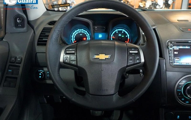 imagem-https://www.socarrao.com.br/sc-vehicle-images-prod/4302348/1791405816751-8546303_13_B_626969fb43.jpeg