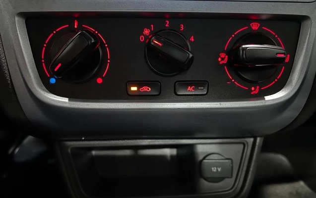 imagem-https://www.socarrao.com.br/sc-vehicle-images-prod/4302382/1791405963323-8401365_14_B_69f851981e.jpeg