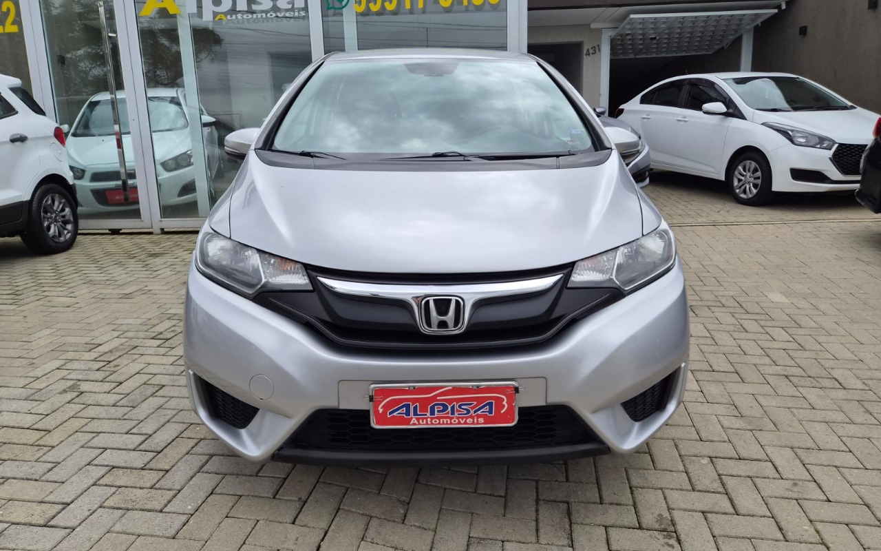 imagem-https://www.socarrao.com.br/sc-vehicle-images-prod/4302398/1791406143827-V2hhdHNBcHAgSW1hZ2UgMjAyNi0xMC0wNyBhdCAxNy4zNS4xMi5qcGVn.jpeg