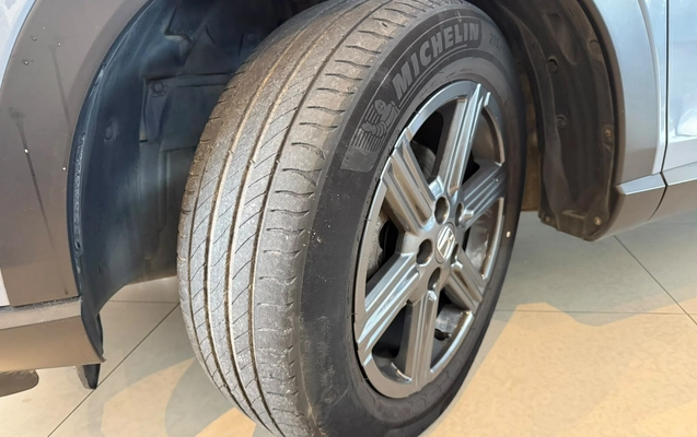 imagem-https://www.socarrao.com.br/sc-vehicle-images-prod/4302399/1791555656161-6952e190-35be-4bd9-81db-a2b916343948.jpg