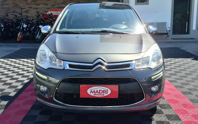 imagem-https://www.socarrao.com.br/sc-vehicle-images-prod/4302403/1791406231180-003_eaf5d3da9170d25a433743726659c10f.jpg