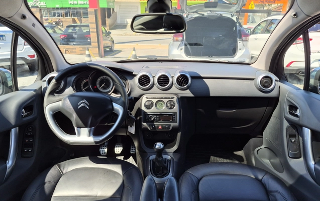 imagem-https://www.socarrao.com.br/sc-vehicle-images-prod/4302403/1791406231195-003_9e91a4778925c1e7676fa17776d3f0cf.jpg
