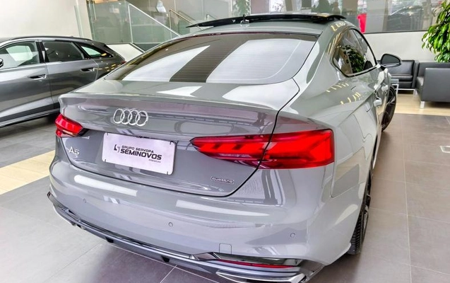 imagem-https://www.socarrao.com.br/sc-vehicle-images-prod/4302410/1791406265378-8553490_2_B_87366455f4.jpeg
