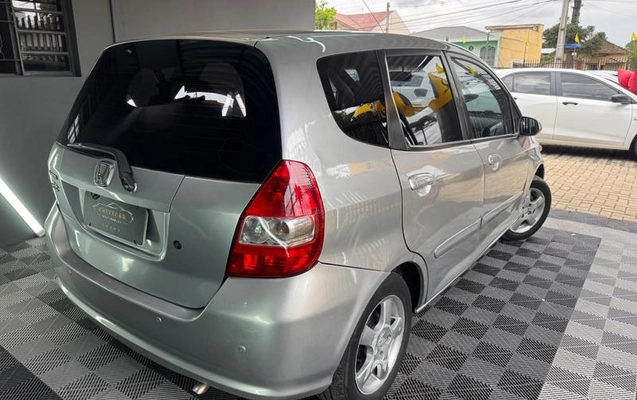 imagem-https://www.socarrao.com.br/sc-vehicle-images-prod/4302417/1791466997276-8553467_6_B_aab7b6a8da.jpeg