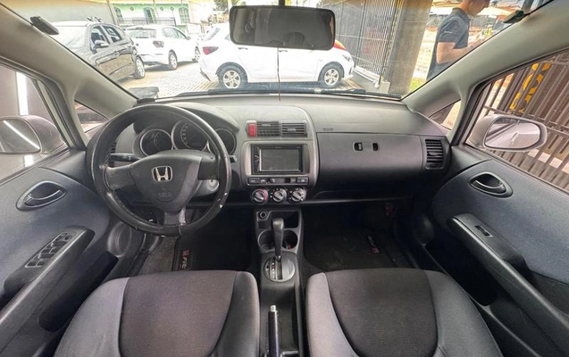 imagem-https://www.socarrao.com.br/sc-vehicle-images-prod/4302417/1791466997277-8553467_14_B_186ea6abbf.jpeg