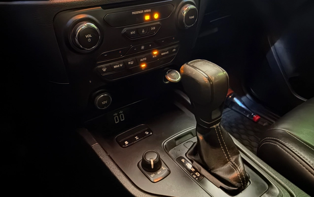 imagem-https://www.socarrao.com.br/sc-vehicle-images-prod/4302424/1791406283417-c6210ee6-1d81-484d-b4c1-b3fa0717f1f1.jpg