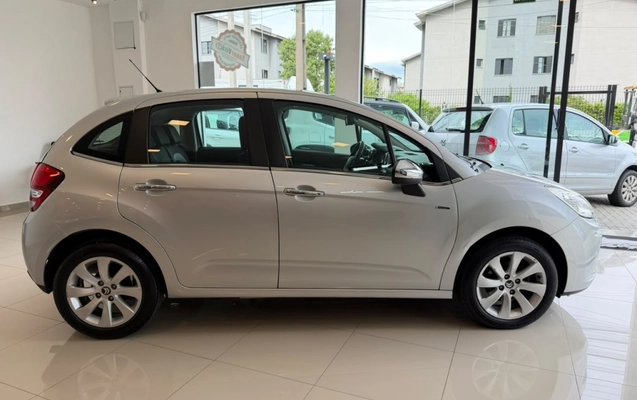 imagem-https://www.socarrao.com.br/sc-vehicle-images-prod/4302438/1791406404258-2_040449.jpg