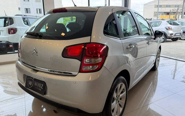 imagem-https://www.socarrao.com.br/sc-vehicle-images-prod/4302438/1791406404259-9_040449.jpg