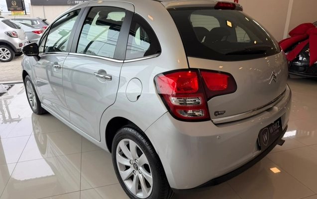 imagem-https://www.socarrao.com.br/sc-vehicle-images-prod/4302438/1791406404262-8_040449.jpg