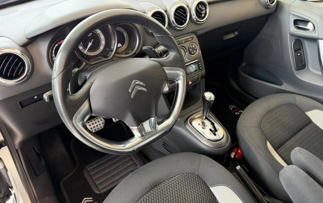 imagem-https://www.socarrao.com.br/sc-vehicle-images-prod/4302438/1791406404273-17_040449.jpg