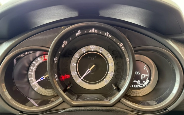 imagem-https://www.socarrao.com.br/sc-vehicle-images-prod/4302438/1791406404277-7_040449.jpg