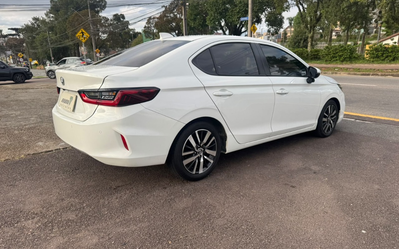 imagem-https://www.socarrao.com.br/sc-vehicle-images-prod/4302452/1791406660809-V2hhdHNBcHAgSW1hZ2UgMjAyNi0xMC0wNyBhdCAxNy4zNC4zMyAoMSkuanBlZw.jpeg