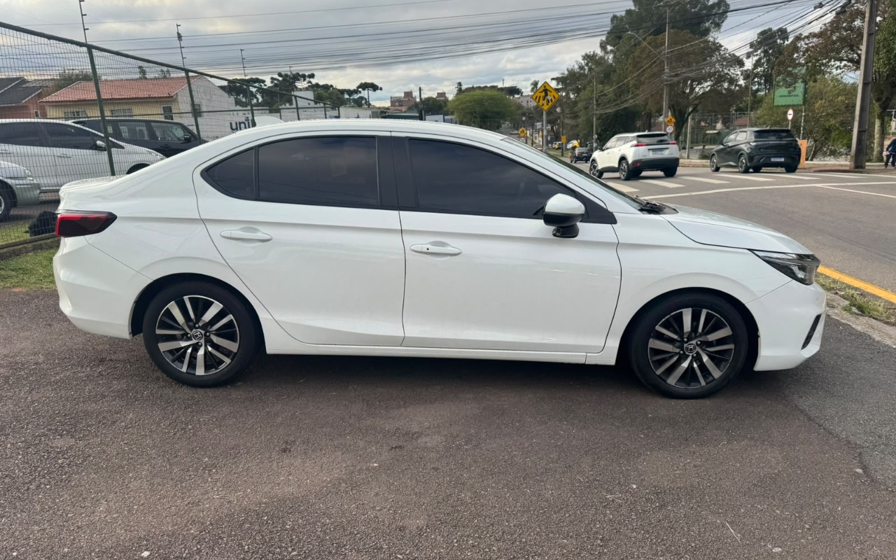 imagem-https://www.socarrao.com.br/sc-vehicle-images-prod/4302452/1791406661129-V2hhdHNBcHAgSW1hZ2UgMjAyNi0xMC0wNyBhdCAxNy4zNC4zMy5qcGVn.jpeg