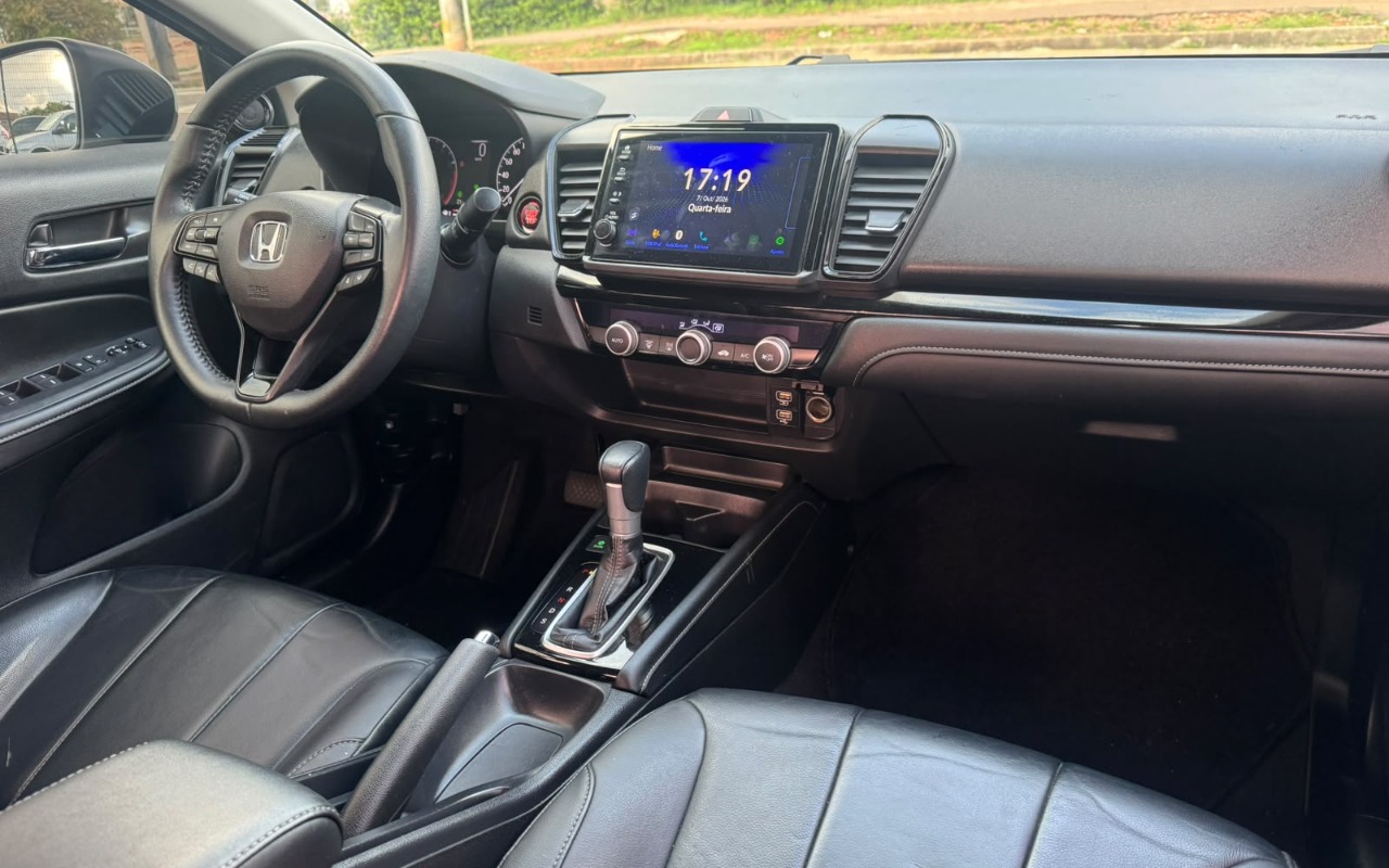 imagem-https://www.socarrao.com.br/sc-vehicle-images-prod/4302452/1791406661594-V2hhdHNBcHAgSW1hZ2UgMjAyNi0xMC0wNyBhdCAxNy4zNC41OC5qcGVn.jpeg