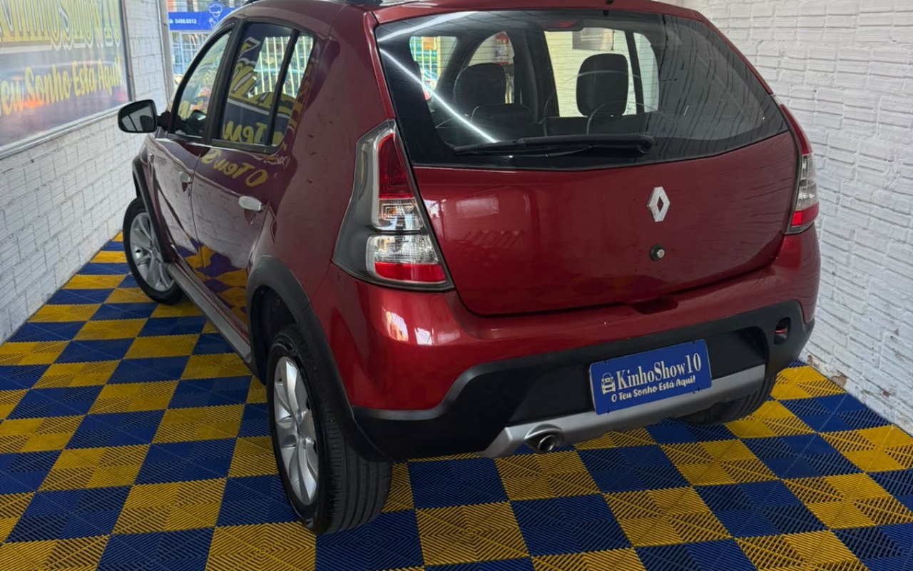 imagem-https://www.socarrao.com.br/sc-vehicle-images-prod/4302465/1791406671363-V2hhdHNBcHAgSW1hZ2UgMjAyNi0xMC0wNyBhdCAxNy41MS4xNC5qcGVn.jpeg