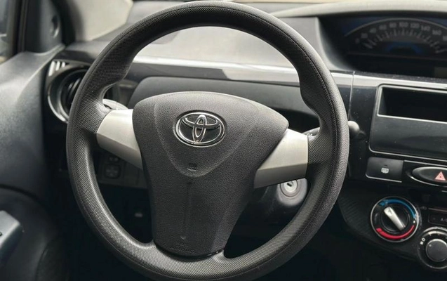 imagem-https://www.socarrao.com.br/sc-vehicle-images-prod/4302531/1791406977270-8553578_6_B_8a554a23d0.jpeg