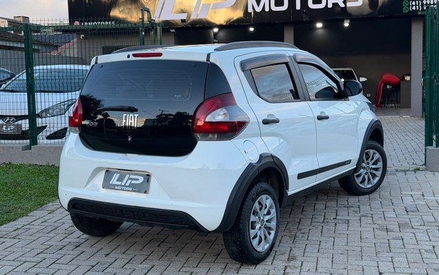 imagem-https://www.socarrao.com.br/sc-vehicle-images-prod/4302535/1791407084720-4bddf3ea-4dac-4d7a-97c9-0168b1bed7a1.jpeg