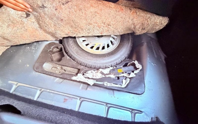 imagem-https://www.socarrao.com.br/sc-vehicle-images-prod/4302547/1791407305504-8553592_5_B_60cd37f614.jpeg