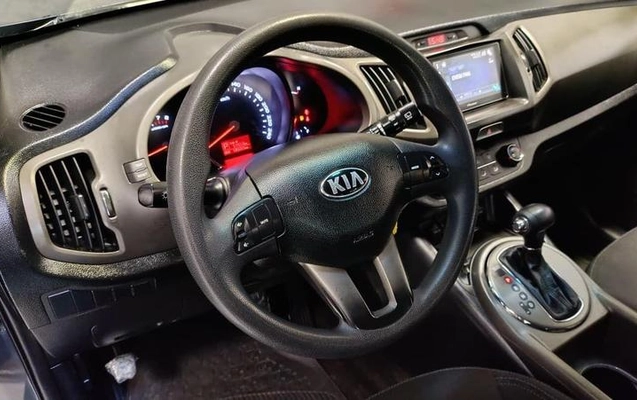 imagem-https://www.socarrao.com.br/sc-vehicle-images-prod/4302552/1791407446239-8530235_13_B_98e3047500.jpeg