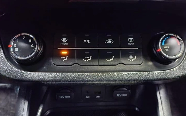 imagem-https://www.socarrao.com.br/sc-vehicle-images-prod/4302552/1791407446257-8530235_22_B_078a04dde7.jpeg