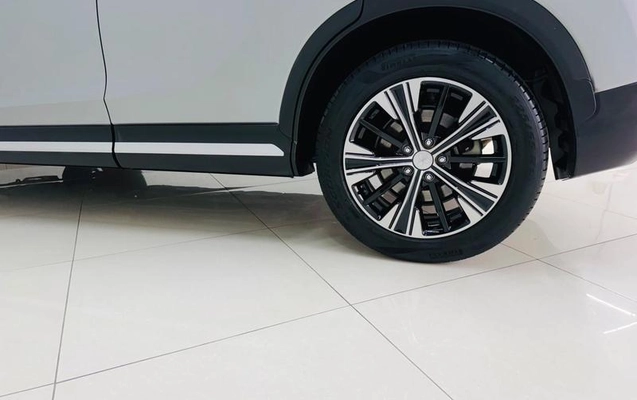 imagem-https://www.socarrao.com.br/sc-vehicle-images-prod/4302604/1791411010764-8553691_11_B_0eaa929f92.jpeg