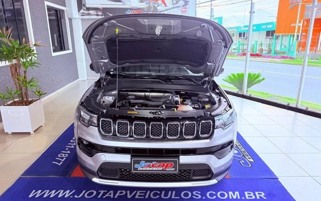 imagem-https://www.socarrao.com.br/sc-vehicle-images-prod/4302611/1791407777146-8540281_11_B_ea3040eee6.jpeg