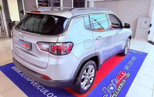 imagem-https://www.socarrao.com.br/sc-vehicle-images-prod/4302611/1791407777154-8540281_4_B_d3cec761da.jpeg