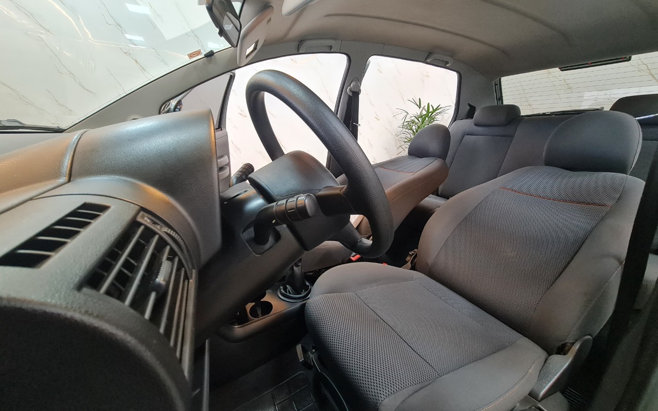 imagem-https://www.socarrao.com.br/sc-vehicle-images-prod/4302619/1791407981431-MTAuanBn.jpg