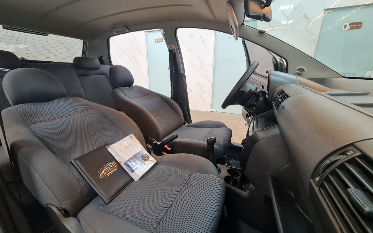 imagem-https://www.socarrao.com.br/sc-vehicle-images-prod/4302619/1791407981561-MTEuanBn.jpg