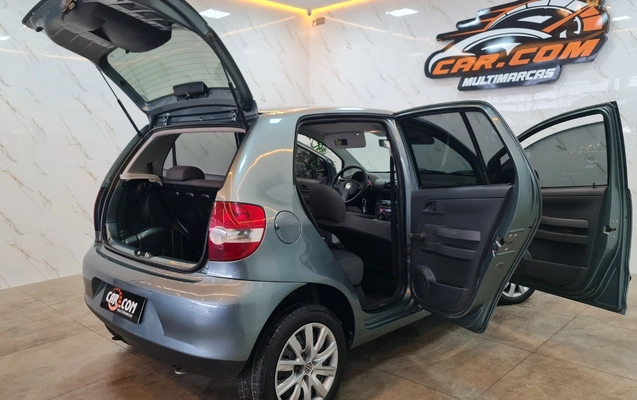 imagem-https://www.socarrao.com.br/sc-vehicle-images-prod/4302619/1791407982018-MTQuanBn.jpg