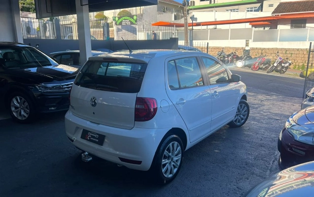 imagem-https://www.socarrao.com.br/sc-vehicle-images-prod/4302621/1791572714854-gb-e596ad7.jpeg