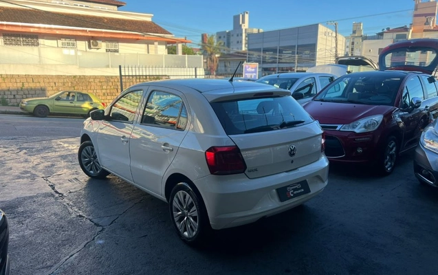 imagem-https://www.socarrao.com.br/sc-vehicle-images-prod/4302643/1791408161162-gb-767620e.jpeg