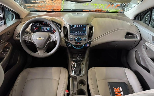 imagem-https://www.socarrao.com.br/sc-vehicle-images-prod/4302715/1791408334223-8428410_11_B_33de4b59bf.jpeg