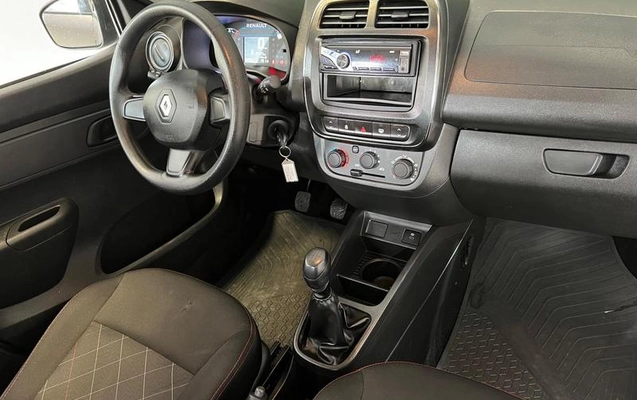 imagem-https://www.socarrao.com.br/sc-vehicle-images-prod/4302789/1791408808864-8524776_6_B_190be5da93.jpeg