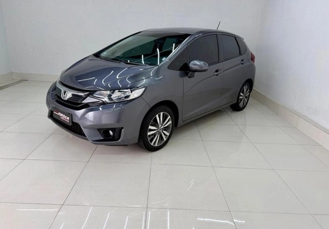 Honda Fit 2017 Cinza — foto 1 de 3