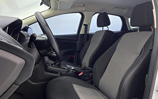 imagem-https://www.socarrao.com.br/sc-vehicle-images-prod/4302805/1791409191978-8551619_9_B_7cfb0ea125.jpeg