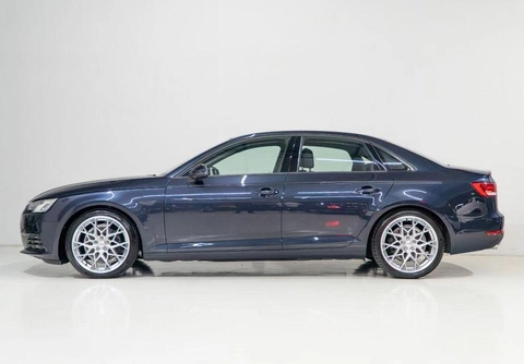 Audi A4 2018 Azul — foto 1 de 3