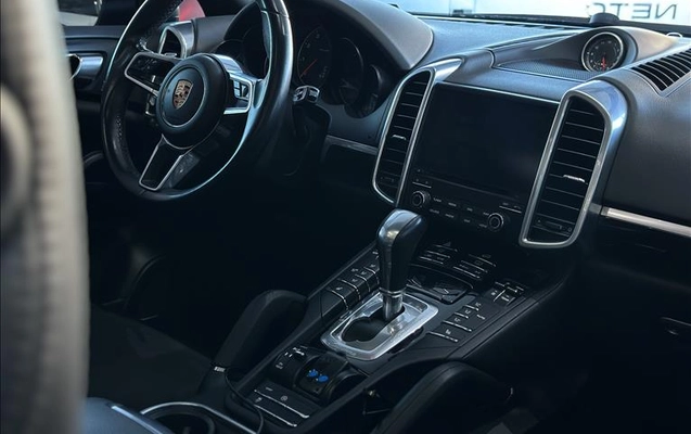 imagem-https://www.socarrao.com.br/sc-vehicle-images-prod/4302911/1791410145620-QJA-1C06_16.jpg